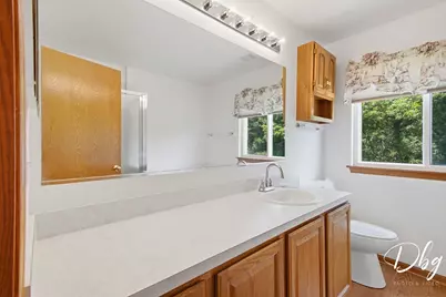 566 W Wildspring Road, Round Lake, IL 60073 - Photo 35