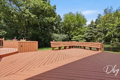 566 W Wildspring Road, Round Lake, IL 60073 - Photo 5