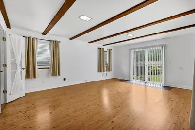 18595 W Pamela Place, Gurnee, IL 60031 - Photo 5
