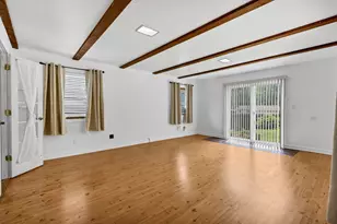 18595 W Pamela Pl, Gurnee, IL 60031 - Photo 5