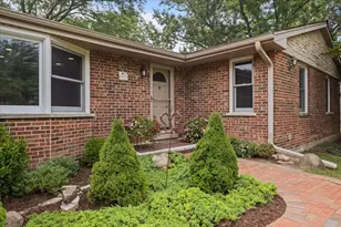 1447 Carol Ln, Deerfield, IL 60015 - Photo 3