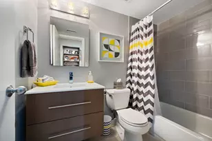 411 W Ontario St, Chicago, IL 60654 - Photo 19