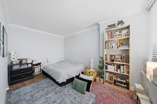 1560 N Sandburg Terrace, Chicago, IL 60610 - Photo 11