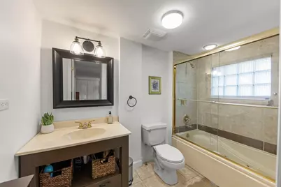 146 W Greenfield Avenue, Lombard, IL 60148 - Photo 21