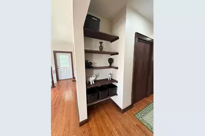 186 N Du Bois Avenue, Elgin, IL 60123 - Photo 17