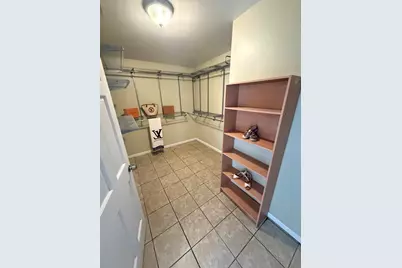 186 N Du Bois Avenue, Elgin, IL 60123 - Photo 33