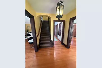 186 N Du Bois Avenue, Elgin, IL 60123 - Photo 3