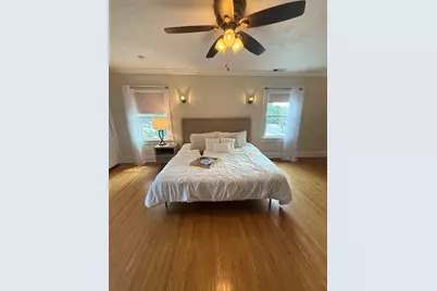 186 N Du Bois Avenue, Elgin, IL 60123 - Photo 29