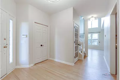 4405 Middleton Place, Lisle, IL 60532 - Photo 7