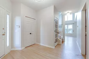 4405 Middleton Pl, Lisle, IL 60532 - Photo 7