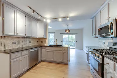 4405 Middleton Place, Lisle, IL 60532 - Photo 17