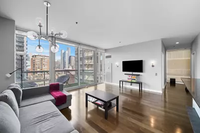 653 N Kingsbury Street #1207, Chicago, IL 60654 - Photo 3