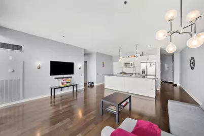 653 N Kingsbury Street #1207, Chicago, IL 60654 - Photo 9