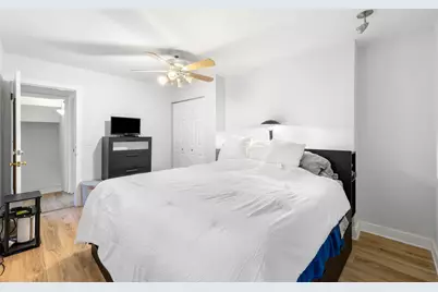 56 Chicago Avenue, Clarendon Hills, IL 60514 - Photo 23