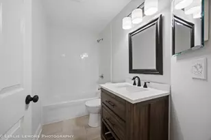 30W015 Juniper Ct, Warrenville, IL 60555 - Photo 9