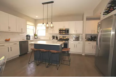 2244 Exeter Court, Aurora, IL 60503 - Photo 5