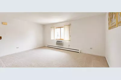 1243 Washington Street E #C304, Des Plaines, IL 60016 - Photo 5