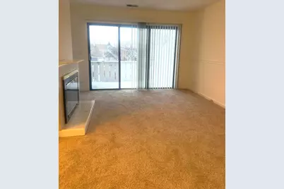 327 Wildberry Court #D2, Schaumburg, IL 60193 - Photo 5
