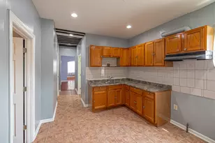 852 N Springfield Ave, Chicago, IL 60651 - Photo 27