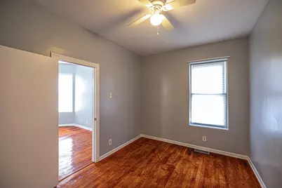 852 N Springfield Avenue, Chicago, IL 60651 - Photo 29