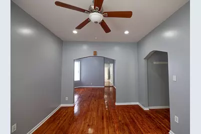 852 N Springfield Avenue, Chicago, IL 60651 - Photo 23