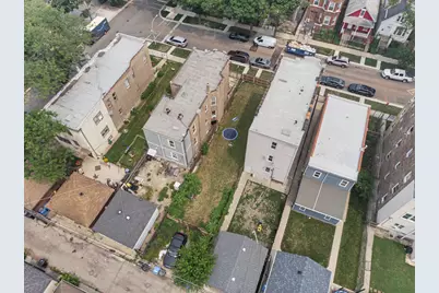 852 N Springfield Avenue, Chicago, IL 60651 - Photo 39