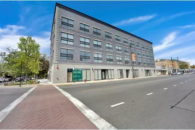 4350 W Lawrence Avenue #405, Chicago, IL 60630 - Photo 1