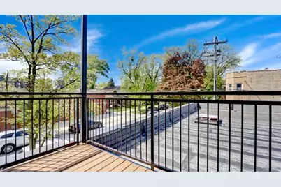 4350 W Lawrence Avenue #405, Chicago, IL 60630 - Photo 9
