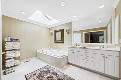 120 W Blackthorn Lane, Lake Forest, IL 60045 - Photo 23