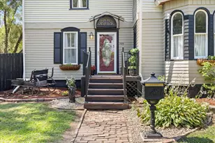 709 W Bridge St, Streator, IL 61364 - Photo 3