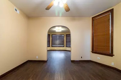 2938 N Dawson Avenue #1, Chicago, IL 60618 - Photo 5