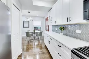2227 Foster St, Evanston, IL 60201 - Photo 7