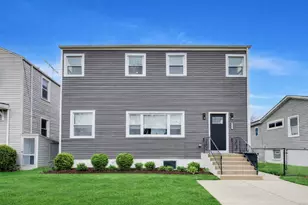 2227 Foster St, Evanston, IL 60201 - Photo 1