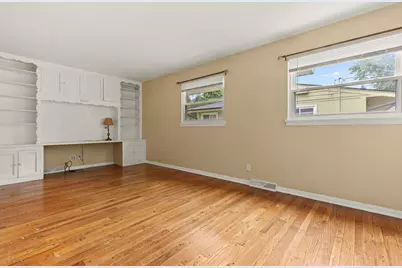 1403 Comanche Drive, Rockford, IL 61107 - Photo 11