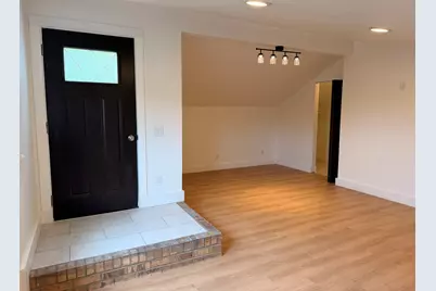 121 Oak Drive, Dekalb, IL 60115 - Photo 17