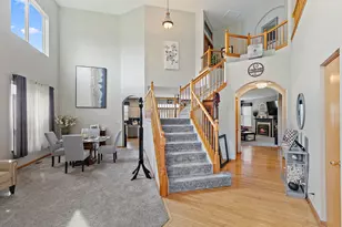1961 Broadsmore Dr, Algonquin, IL 60102 - Photo 3