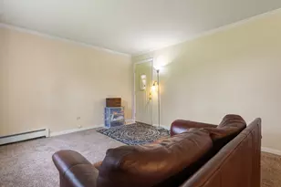 1320 Lore Ln, Lombard, IL 60148 - Photo 11