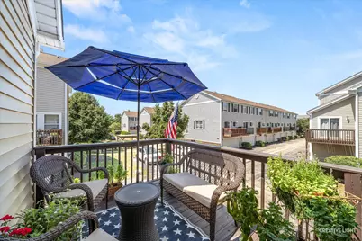 1096 Village Center Parkway #1, Aurora, IL 60506 - Photo 9