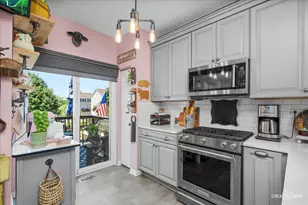 1096 Village Center Pkwy, Aurora, IL 60506 - Photo 7