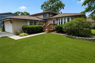 8808 S 85th Ct, Hickory Hills, IL 60457 - Photo 21