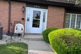 3231 Chestnut Dr, Flossmoor, IL 60422 - Photo 1