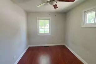 17331 Community St, Lansing, IL 60438 - Photo 7