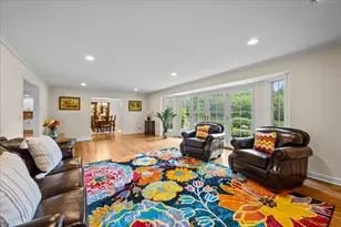 455 Rockefeller Rd, Lake Forest, IL 60045 - Photo 5