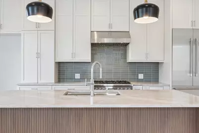 3820 N Damen Avenue #1, Chicago, IL 60618 - Photo 3