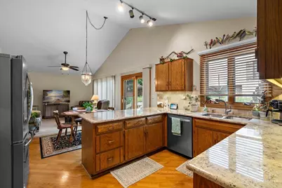 232 Royal Lane #232, Bloomingdale, IL 60108 - Photo 9