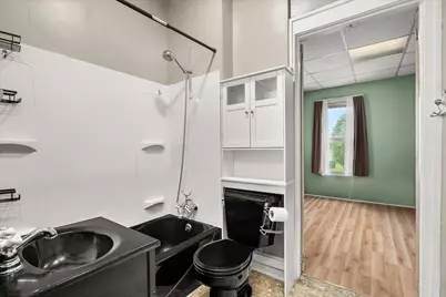 109 W Moore Street, Ottawa, IL 61350 - Photo 17