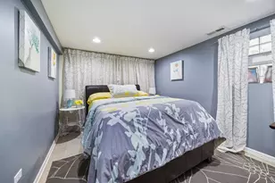 1725 E 84th St, Chicago, IL 60617 - Photo 23