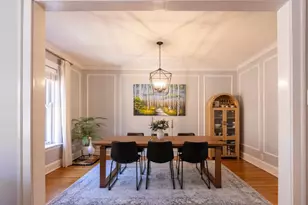 719 Hinman Ave, Evanston, IL 60202 - Photo 13