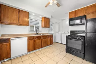 17127 Park Ave, Lansing, IL 60438 - Photo 7