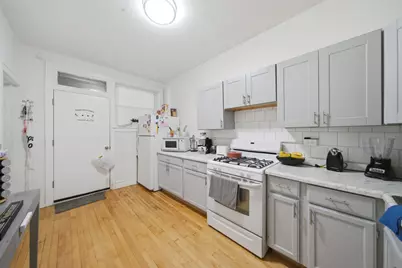 2038 N Kostner Avenue, Chicago, IL 60639 - Photo 11